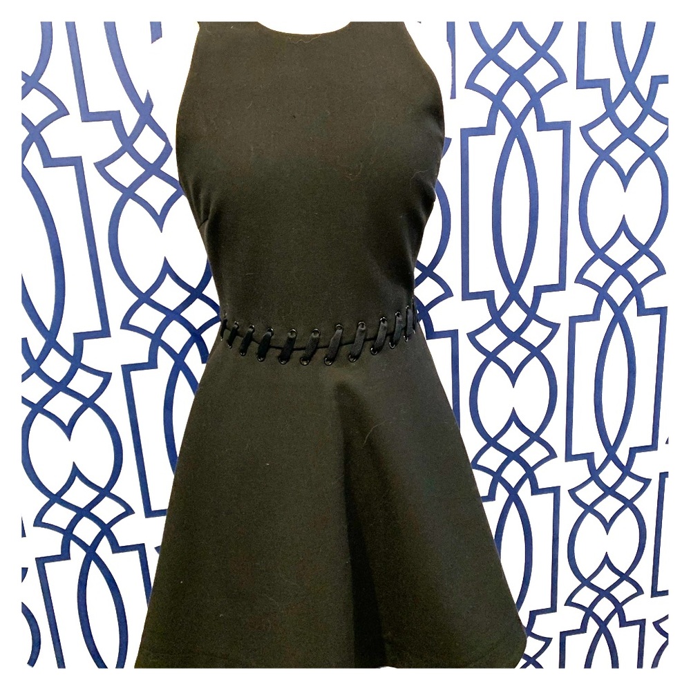 Elizabeth and James Dress - size 2
